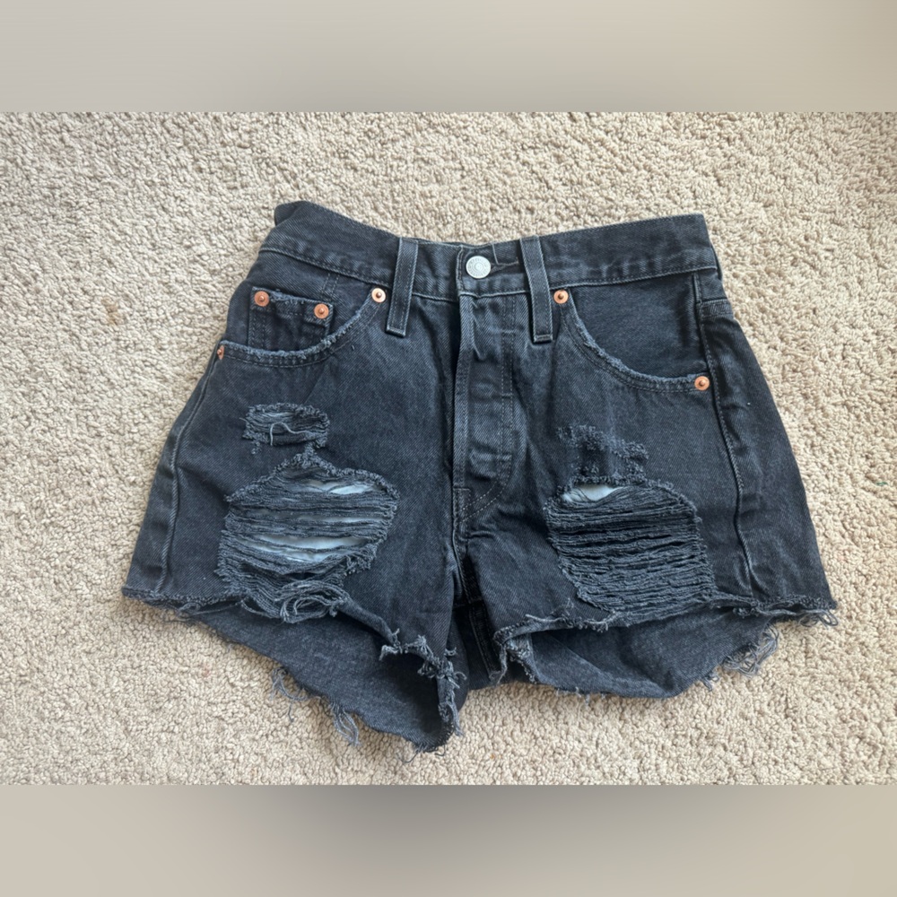 Levi’s 501 Girls Black Distressed Denim Shorts W23 High Rise Cutoff Frayed Hem